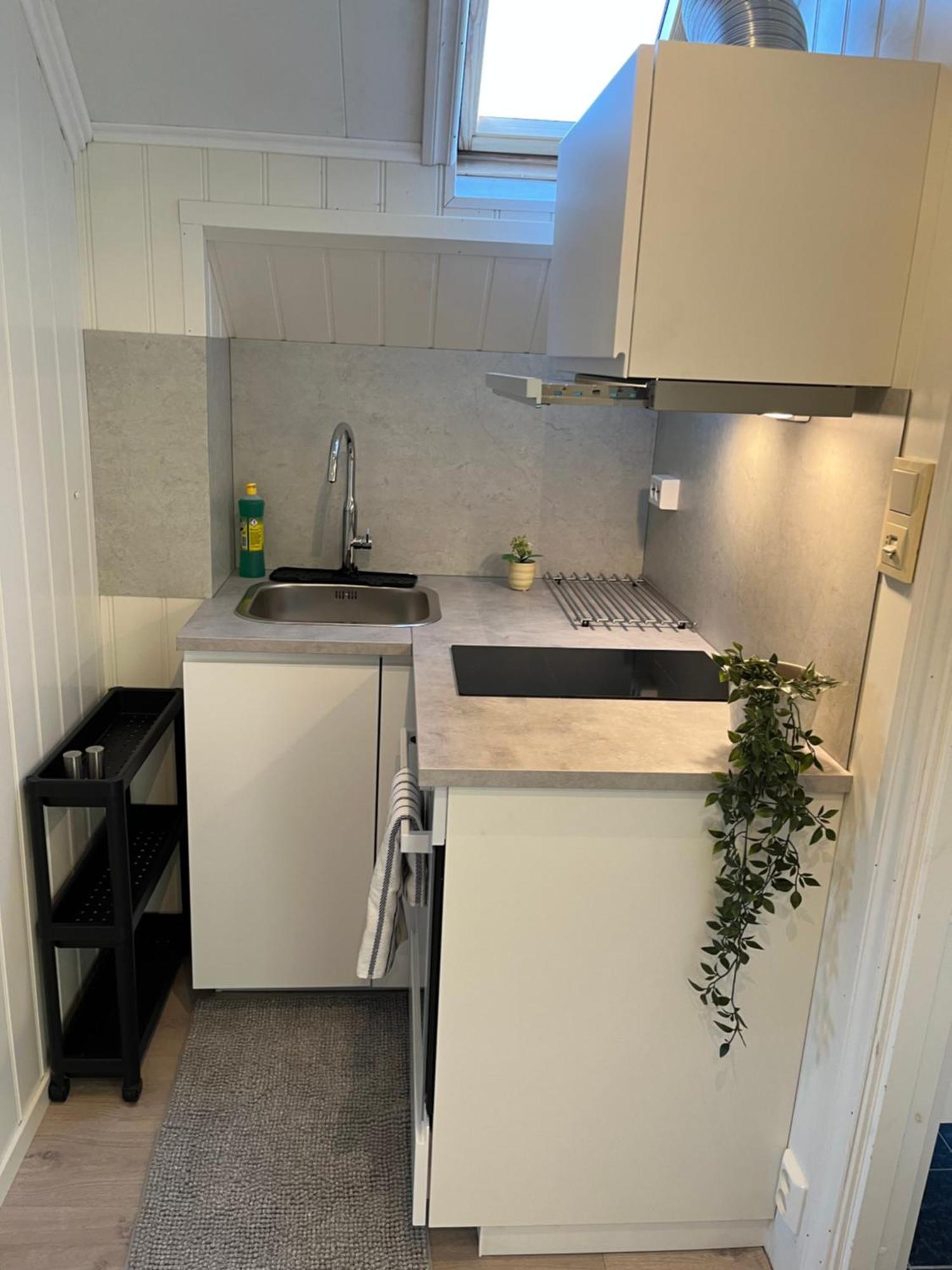 A Beautiful 3-Bedroom Apartment With Stunning Views And Free Parking Берген Экстерьер фото
