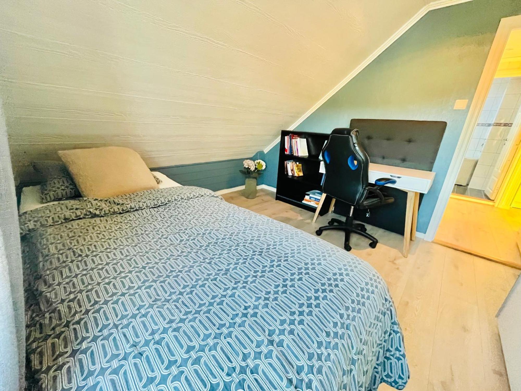 A Beautiful 3-Bedroom Apartment With Stunning Views And Free Parking Берген Экстерьер фото